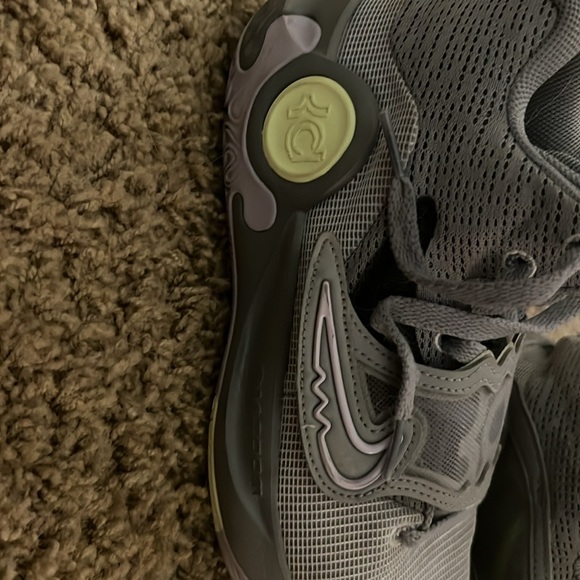 Nike Kd (Kevin Durant) Trey 5 size 7.5 - Picture 3 of 6